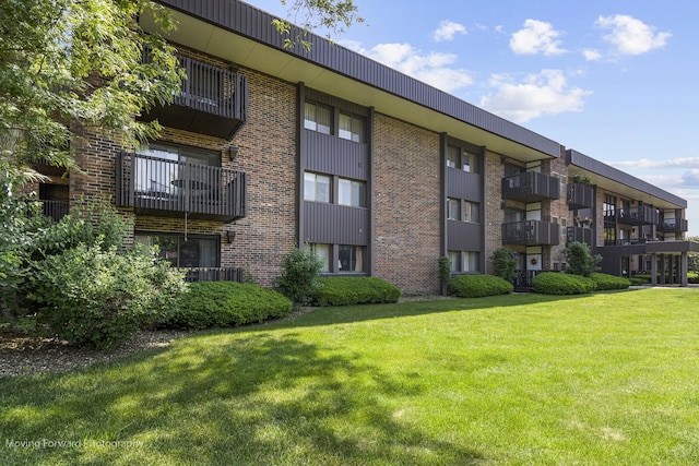 1502 Woodbridge Rd Unit 2H, Joliet, IL 60436 - view of apartment building / complex