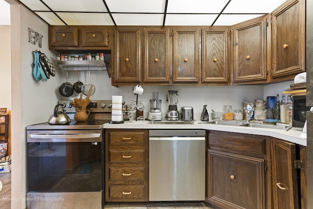 1502 Woodbridge Rd Unit 2H, Joliet, IL 60436 - kitchen with stainless steel appliances and light countertops