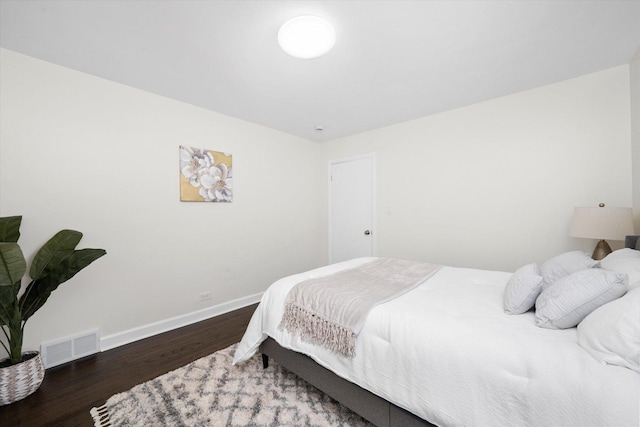 10846 S Sacramento Ave, Chicago, IL 60655 - bedroom featuring wood finished floors and baseboards