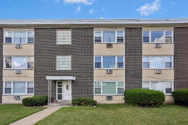 7531 S Roberts Rd Unit 2C, Bridgeview, IL 60455 - photo 1