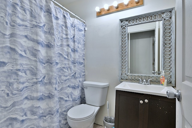 518 Emerson Cir, Bolingbrook, IL 60440 - full bathroom featuring vanity and curtained shower