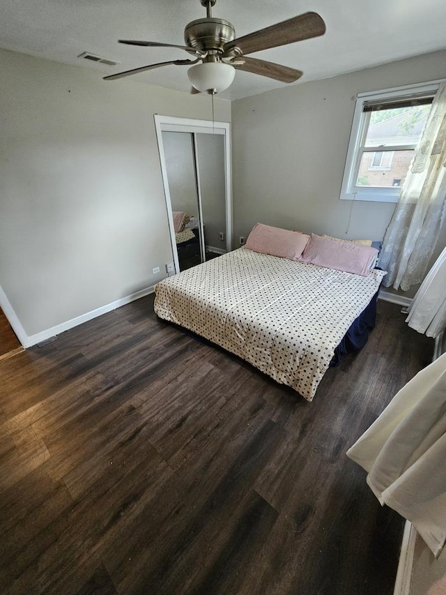 355 Oswego St, Park Forest, IL 60466 - bedroom with wood finished floors, a closet, and ceiling fan