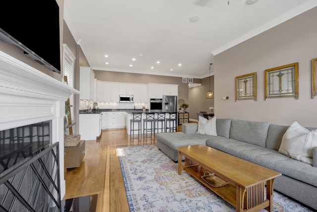 2049 W Belmont Ave Unit 4, Chicago, IL 60618 - photo 6