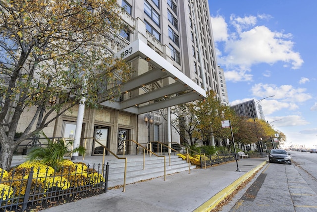 680 N Lake Shore Dr Unit 1103, Chicago, IL 60611 - photo 1