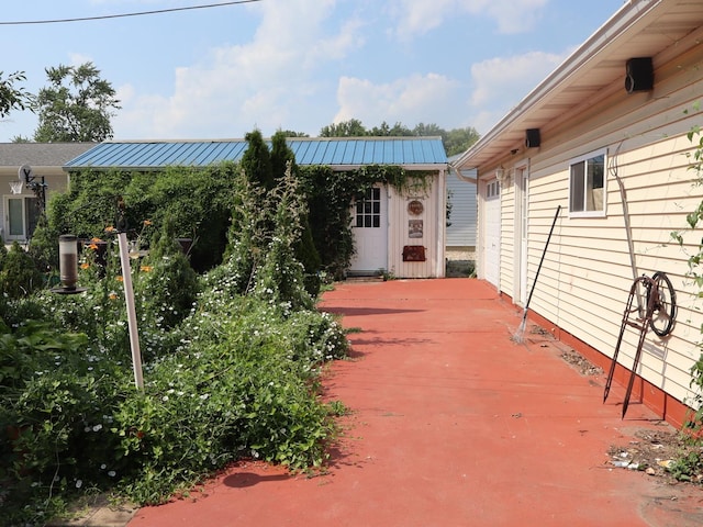 303 N Walnut St, Wenona, IL 61377 - view of patio