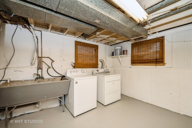 401 Elden Dr, Cary, IL 60013 - laundry area with washer and dryer