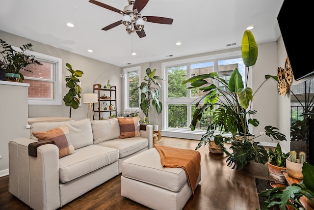 823 N Marshfield Ave Unit 2, Chicago, IL 60622 - living room featuring recessed lighting, dark wood finished floors, and a ceiling fan