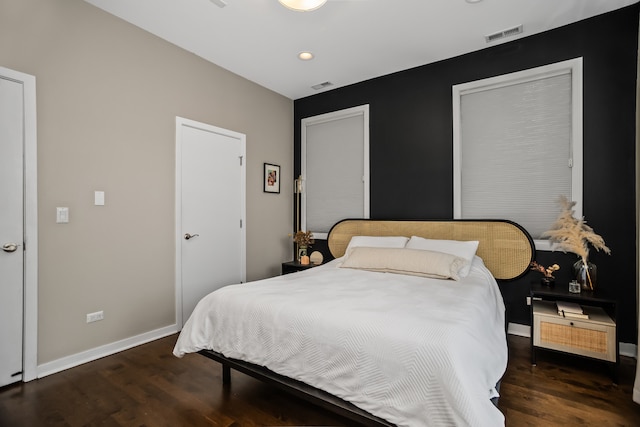 823 N Marshfield Ave Unit 2, Chicago, IL 60622 - bedroom with wood finished floors and recessed lighting