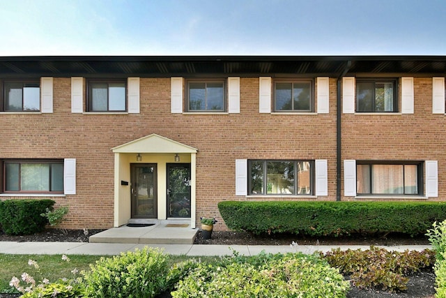 300 Duane St Unit 6, Glen Ellyn, IL 60137 - view of property featuring brick siding