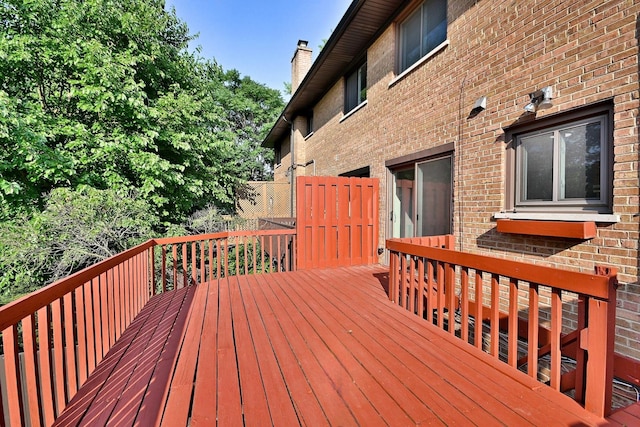 300 Duane St Unit 6, Glen Ellyn, IL 60137 - view of wooden deck