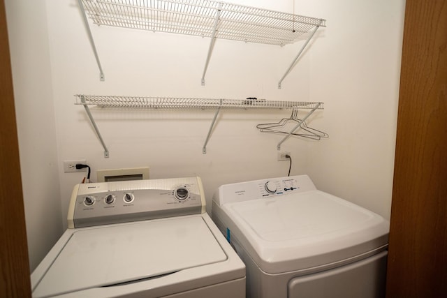 16409 Teton Dr Unit D, Lockport, IL 60441 - washroom featuring washer and clothes dryer