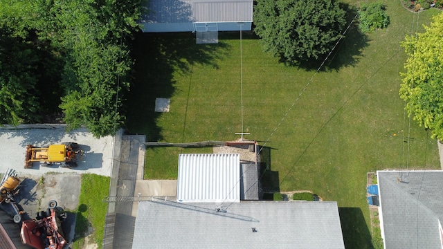 100 W Herron Ct, Watseka, IL 60970 - bird's eye view