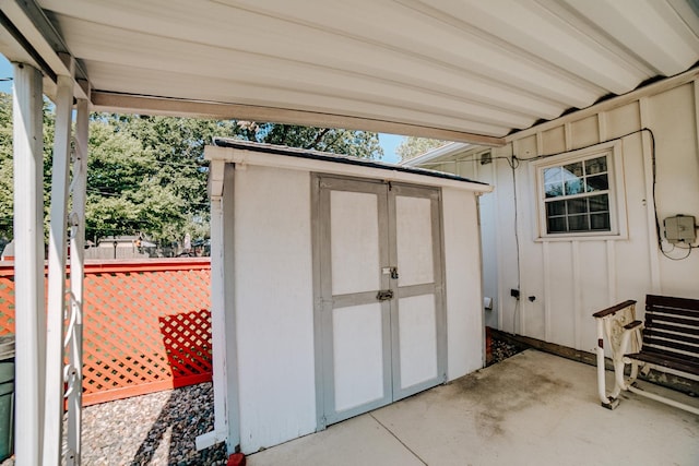 100 W Herron Ct, Watseka, IL 60970 - view of shed
