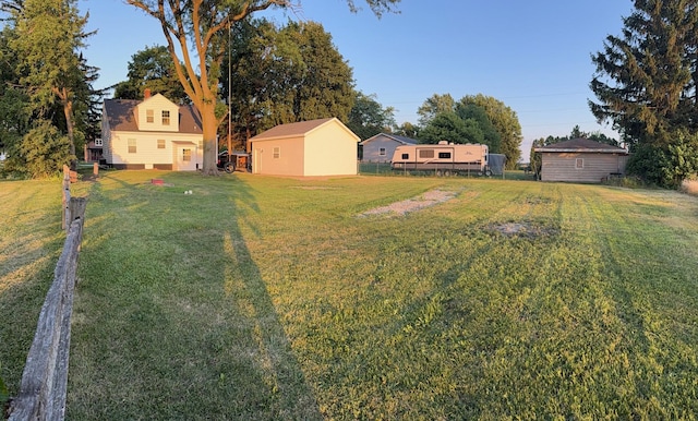 10N850 Rippburger Rd, Elgin, IL 60124 - view of yard