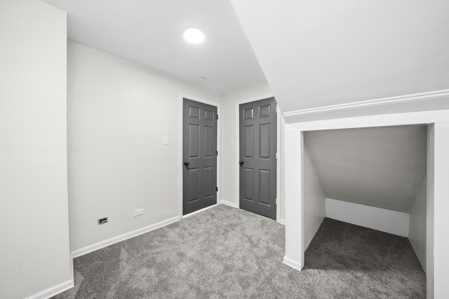 712 W 48th Pl, Chicago, IL 60609 - bonus room with carpet and baseboards