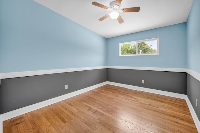 12247 S Avers Ave, Alsip, IL 60803 - unfurnished room with wood finished floors and a ceiling fan