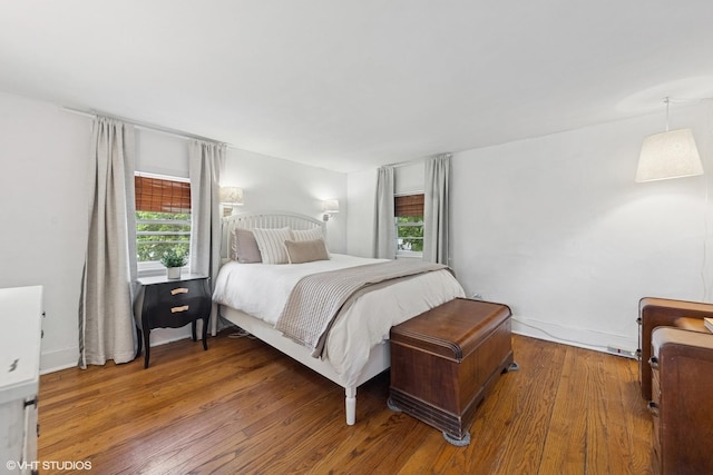 861 Hill Ave, Glen Ellyn, IL 60137 - bedroom featuring wood finished floors