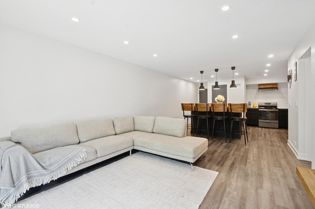 1302 E Washington St Unit C1, Des Plaines, IL 60016 - photo 3