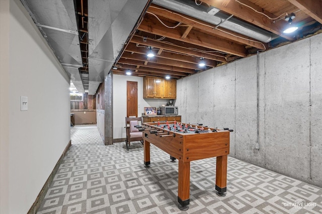 45W251 Ic Trl, Maple Park, IL 60151 - game room with light floors