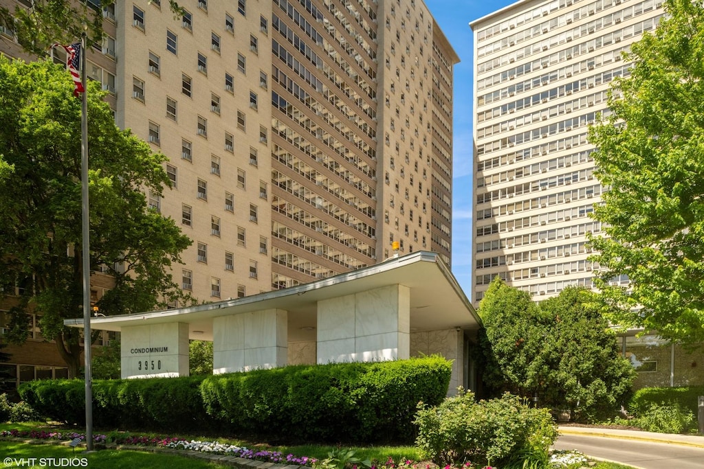 3950 N Lake Shore Dr Unit 1224, Chicago, IL 60613 - view of property