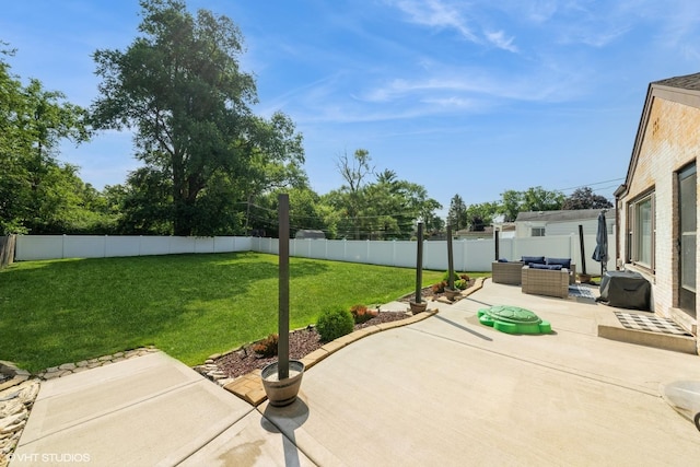 247 Tioga Ave, Bensenville, IL 60106 - fenced backyard with outdoor lounge area and a patio