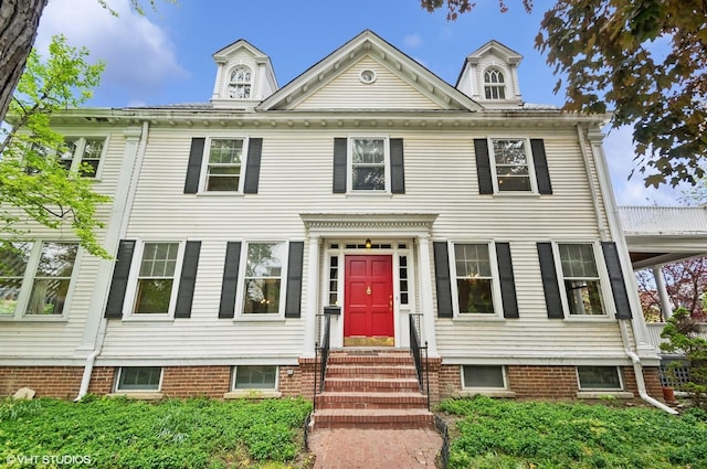 3900 N Keeler Ave, Chicago, IL 60641 - colonial-style house featuring entry steps