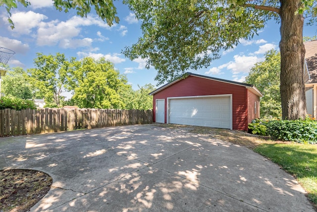 141 E Lincoln St, Seneca, IL 61360 - view of detached garage