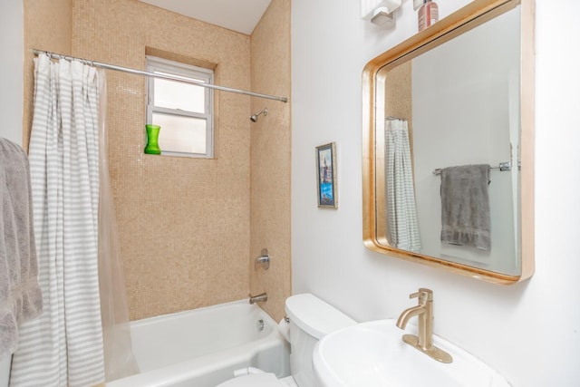 4805 S Langley Ave, Chicago, IL 60615 - full bathroom with a sink and shower / tub combo with curtain