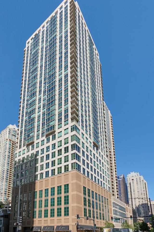2 E Erie St Unit 2702, Chicago, IL 60611 - view of building exterior featuring a city view