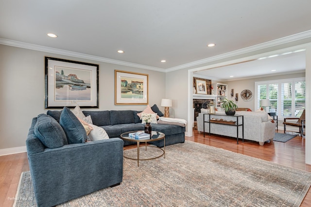 985 W Bauer Rd, Naperville, IL 60563 - living area featuring wood finished floors, ornamental molding, and recessed lighting
