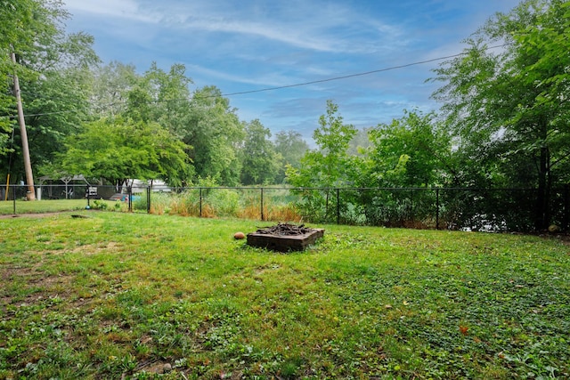17366 Walden Rd, Hudson, IL 61748 - view of yard