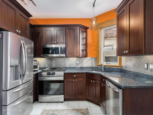 3723 N Wolcott Ave, Chicago, IL 60613 - photo 5