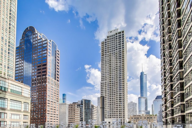 30 E Huron St Unit 2603, Chicago, IL 60611 - view of city skyline