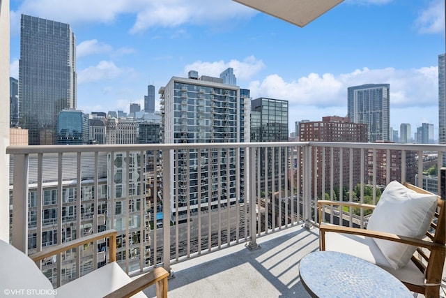 200 W Grand Ave Unit 1803, Chicago, IL 60654 - balcony with a view of skyline