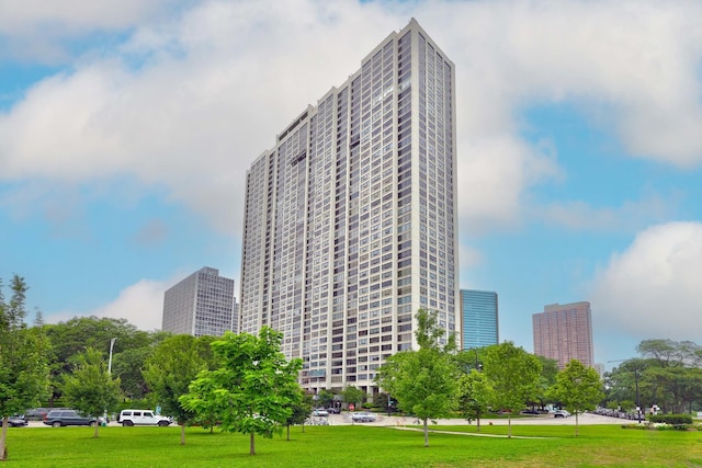 2800 N Lake Shore Dr Unit 2617, Chicago, IL 60657 - photo 1