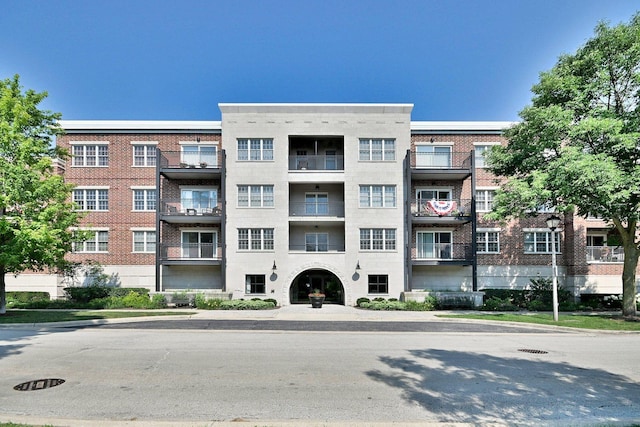 111 N Larch Ave Unit 206, Elmhurst, IL 60126 - view of apartment building / complex