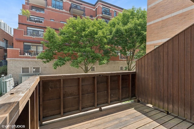 1401 N Wieland St Unit P, Chicago, IL 60610 - view of wooden deck