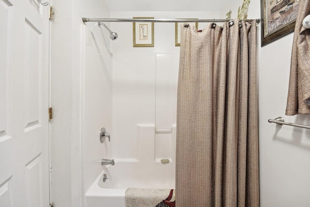 4842 S Wallace St, Chicago, IL 60609 - bathroom featuring shower / bathtub combination with curtain