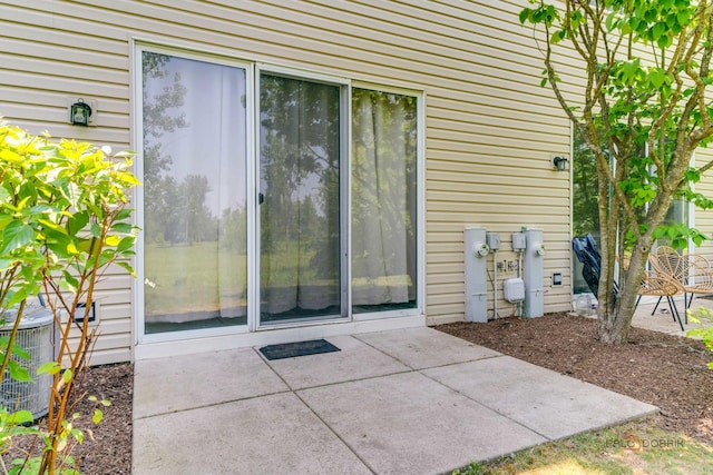 121 Polaris Dr, Lake In The Hills, IL 60156 - photo 18