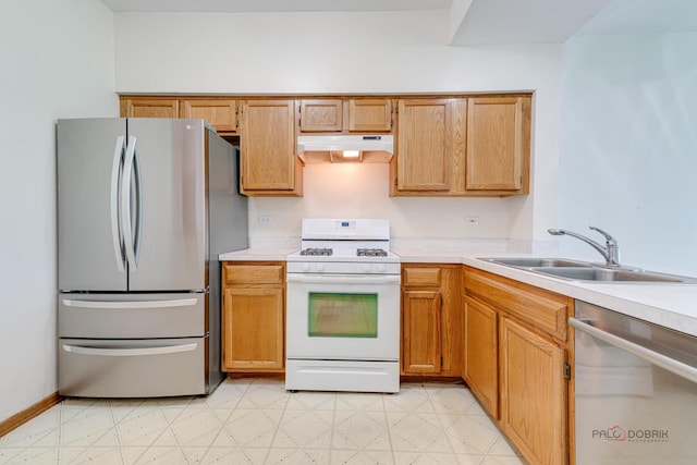121 Polaris Dr, Lake In The Hills, IL 60156 - photo 9