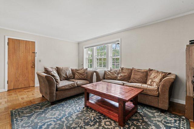 2713 Central St Unit 1W, Evanston, IL 60201 - photo 2