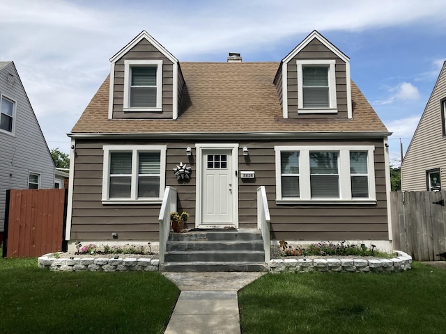 7814 S Trumbull Ave, Chicago, IL 60652 - cape cod home with a shingled roof and a chimney