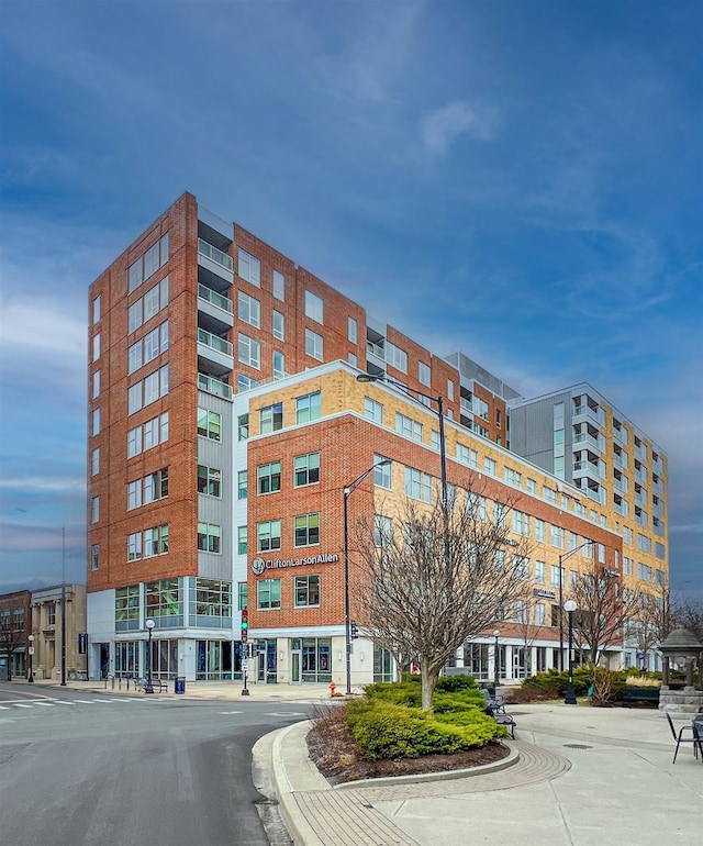301 N Neil St Unit 609, Champaign, IL 61820 - view of property