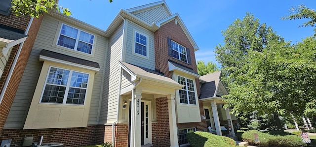 4313 Timber Ridge Ct, Joliet, IL 60431 - photo 2