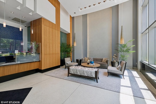 100 E 14th St Unit 1108, Chicago, IL 60605 - lobby with a high ceiling
