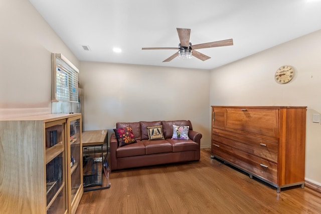 4049 Michelline Ln, Northbrook, IL 60062 - living area featuring wood finished floors, a ceiling fan, and recessed lighting