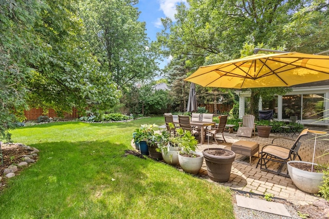 4049 Michelline Ln, Northbrook, IL 60062 - view of yard featuring a patio and outdoor dining area