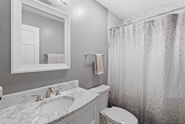 18049 Brittany Ln, Lansing, IL 60438 - bathroom with vanity and curtained shower