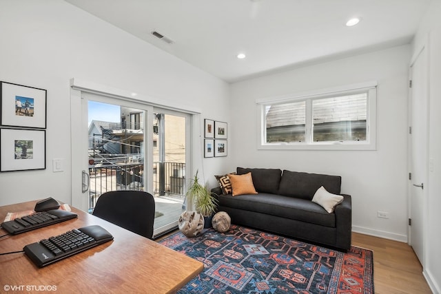 1547 N Wood St Unit 2, Chicago, IL 60622 - office area featuring wood finished floors and recessed lighting
