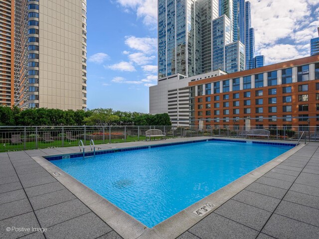 1250 S Michigan Ave Unit 2802, Chicago, IL 60605 - community pool featuring a view of city